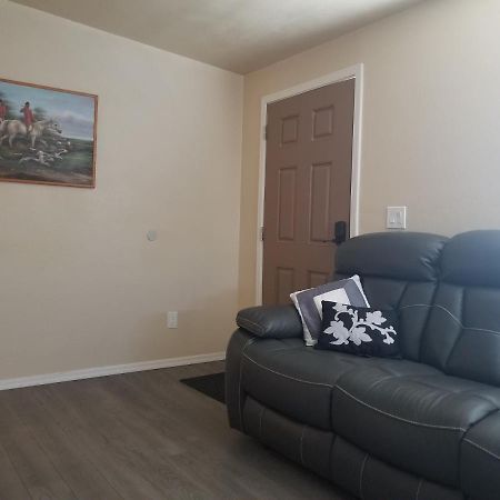 Апартаменты Southwest Tucson Gateway Экстерьер фото